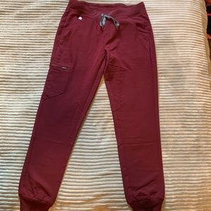 Figs - jogger scrub pants